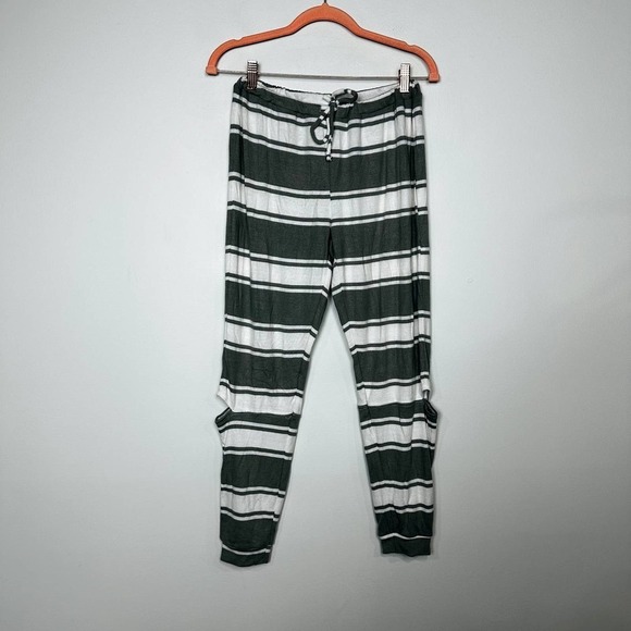 Chaser NWT Love Knit Side Slit Striped Drawstring Ankle Jogger Pants Gray Medium - Picture 2 of 6